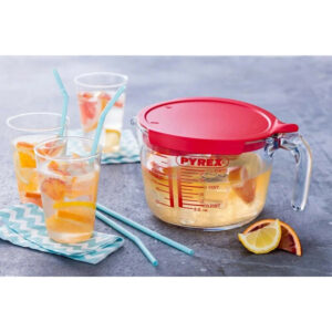 PYREX Classic Round Clear Measuring High Heat Resistance Jug 1 litter With Lid 3